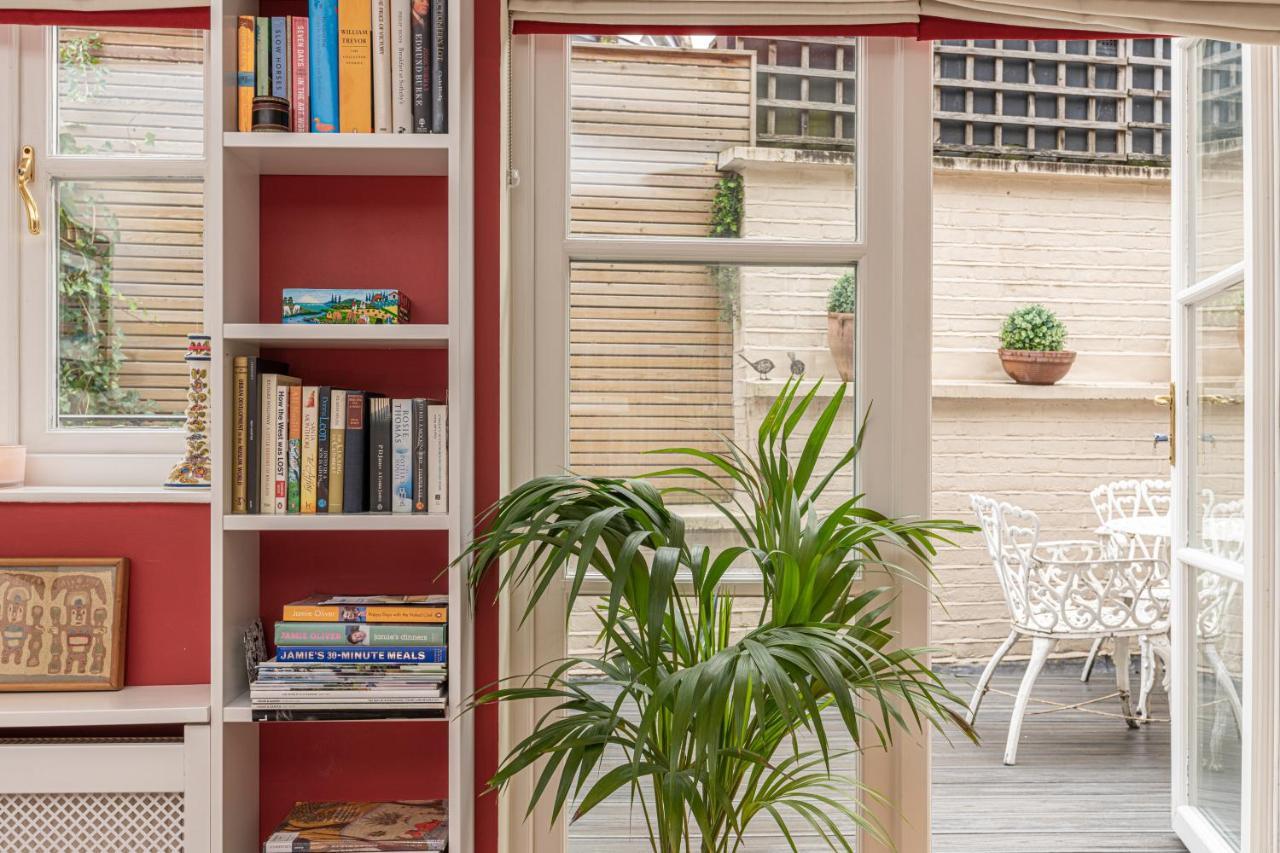 Stylish Mews House With Parking Semesterbostad *