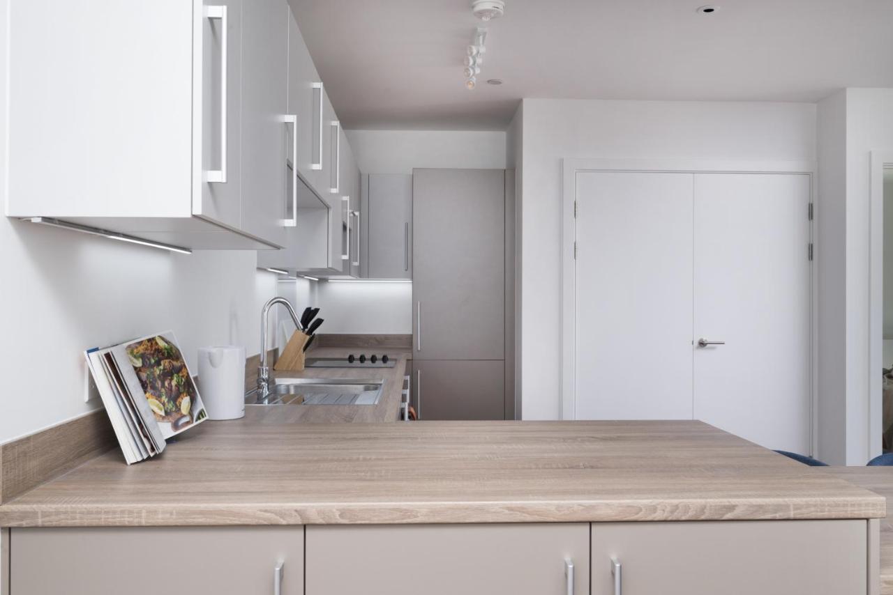 Stunning New Development In Barking * Londen