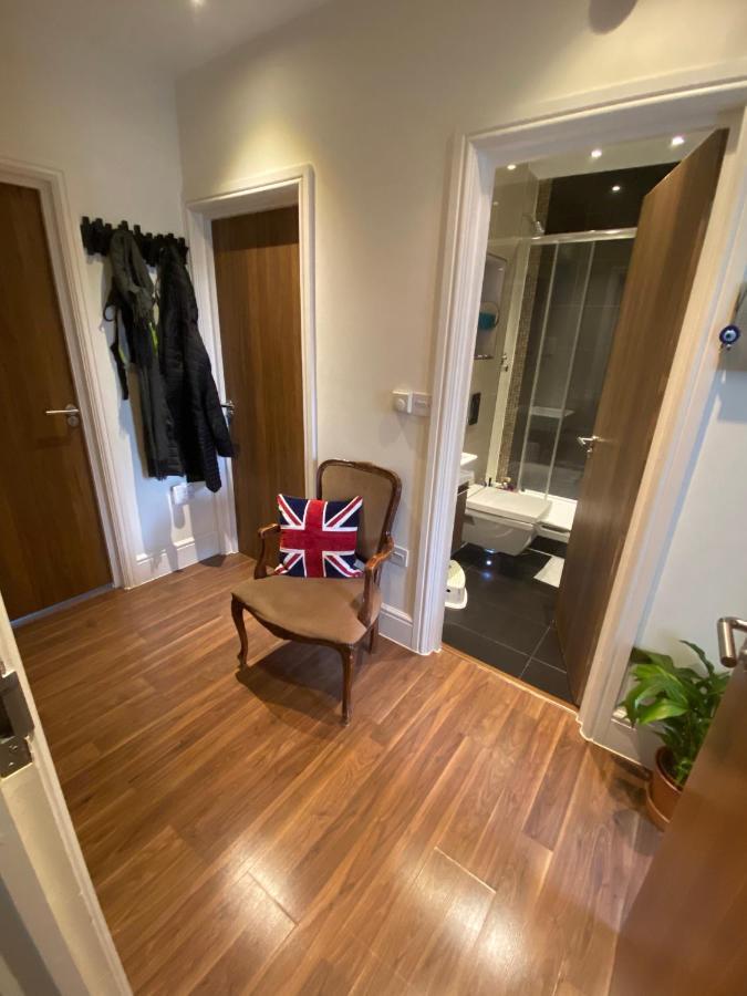 Notting Hill Next Door Bedroom In The Share Flat Gasthof