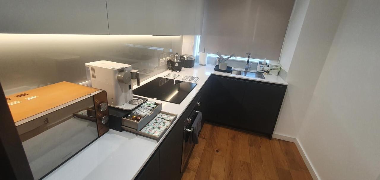 Appartamento Garland Modern 3 Bedroom House Westfield - Stratford Londra