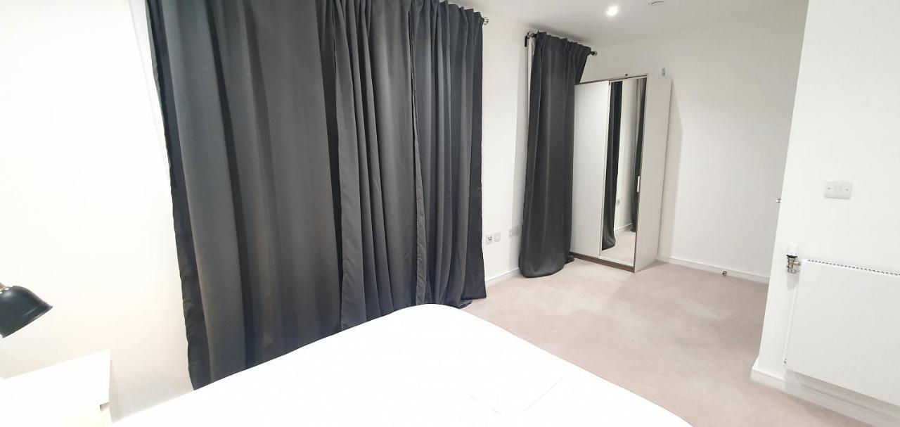 Garland Modern 3 Bedroom House Westfield - Stratford Appartamento