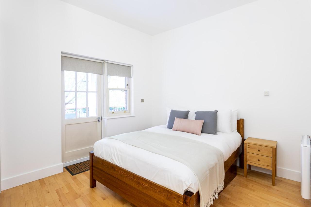 Bright & Comfortable Angel London