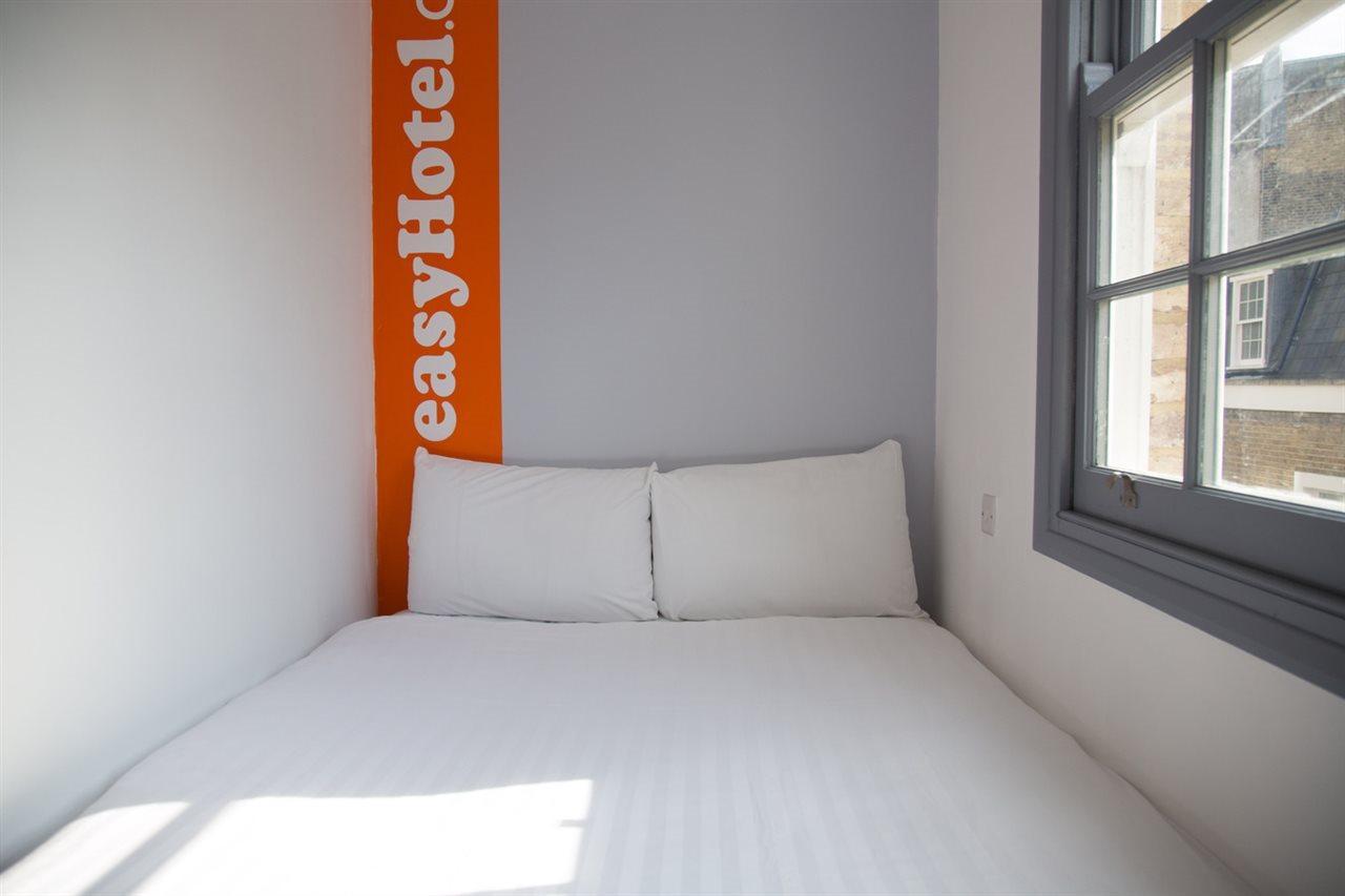 Hotell Easyhotel Victoria London