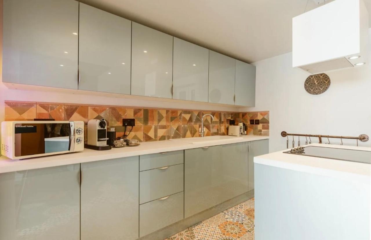 Jacuzzi-Cinema-Tower Bridge Semesterbostad *