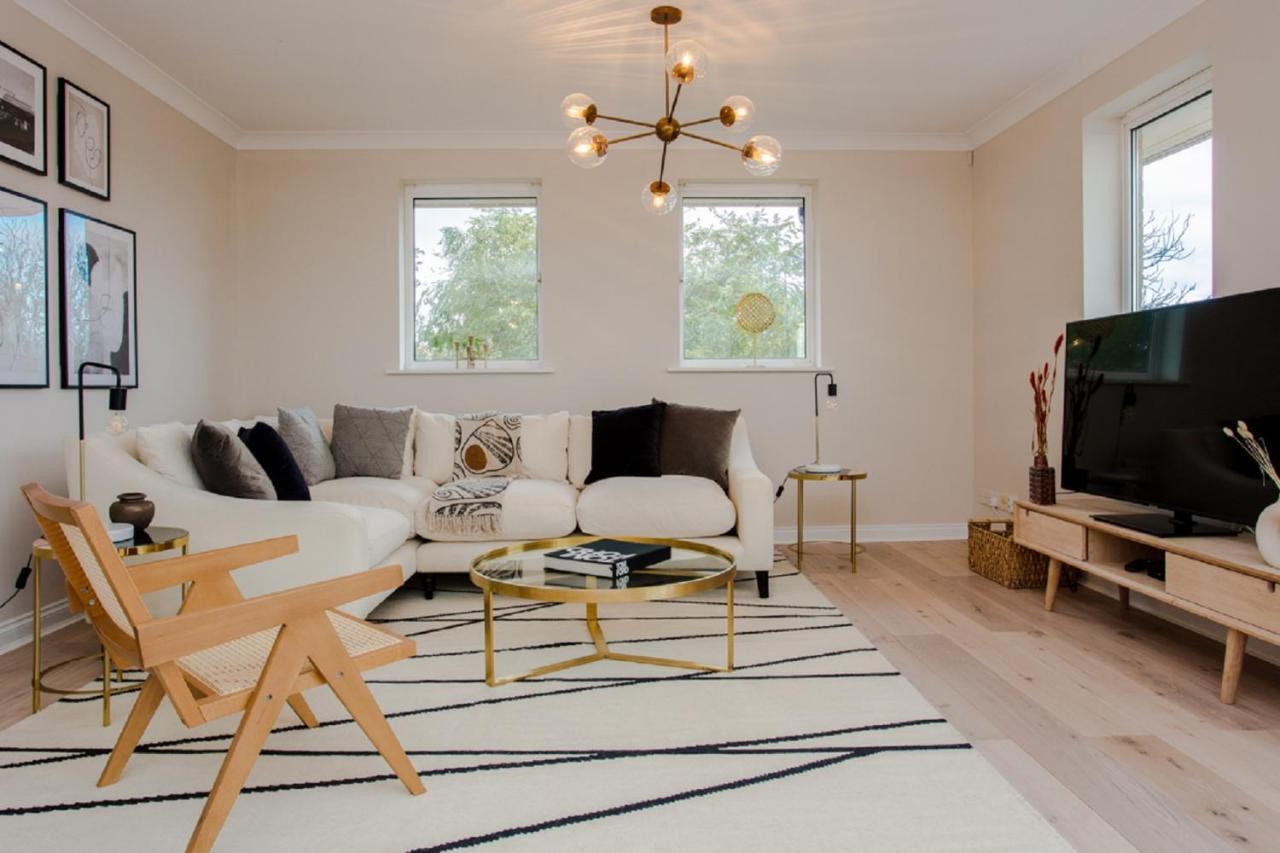 Lejlighed The Sparkford Gardens - Lovely 2bdr With Balcony