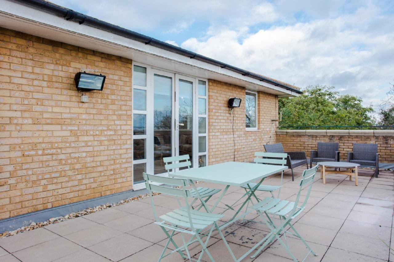 Lejlighed The Sparkford Gardens - Lovely 2bdr With Balcony London