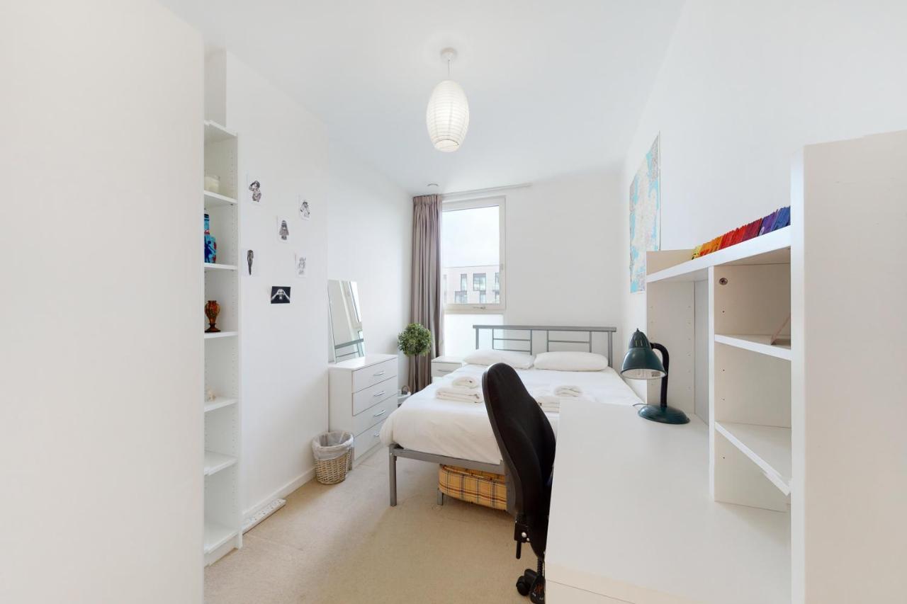 Lägenhet Lovely 2 Bedroom Flat With Balcony In Stratford London