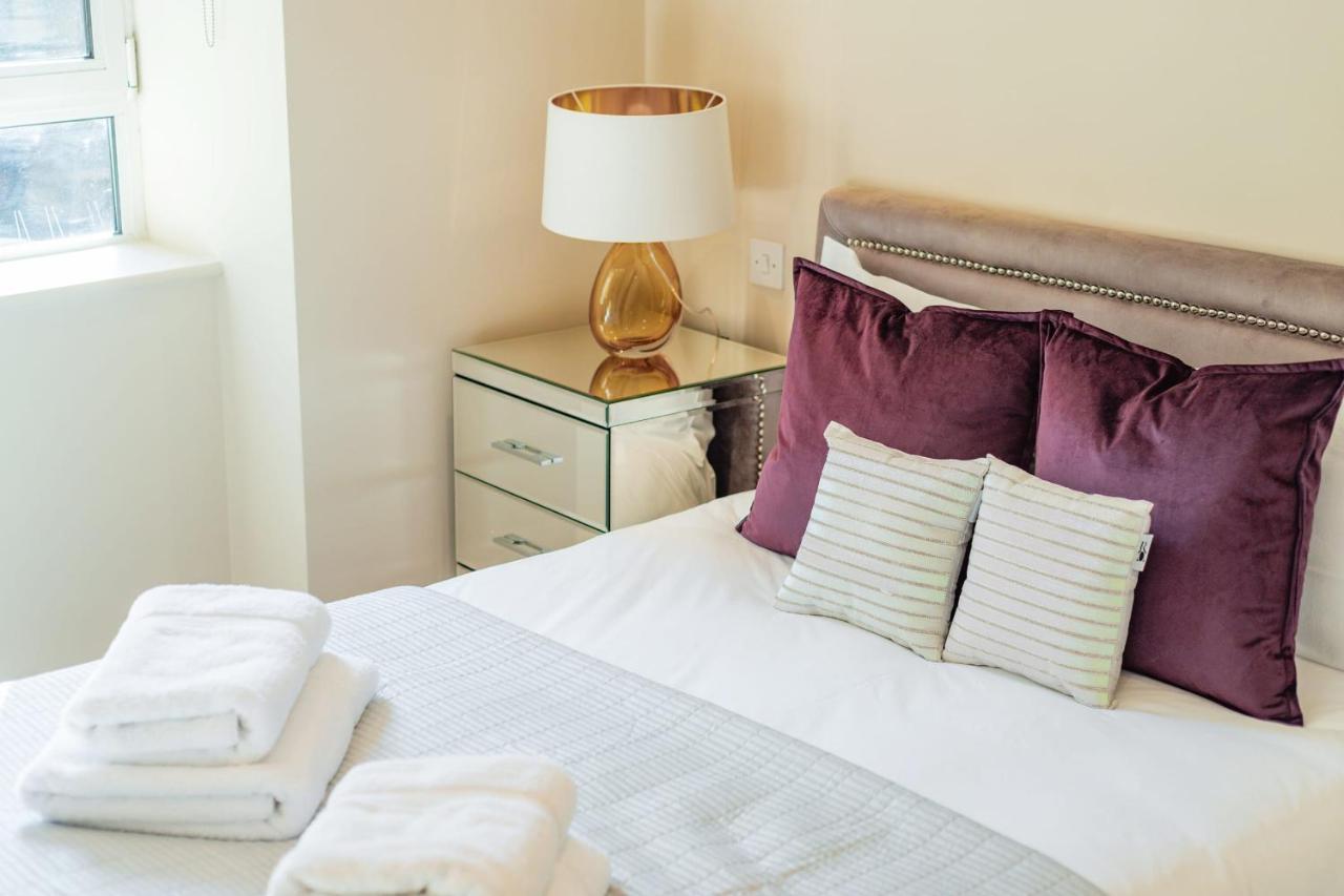 Lejlighed Stunning 3-bedroom In The Heart Of With Parking-hosted By Sweetstay London