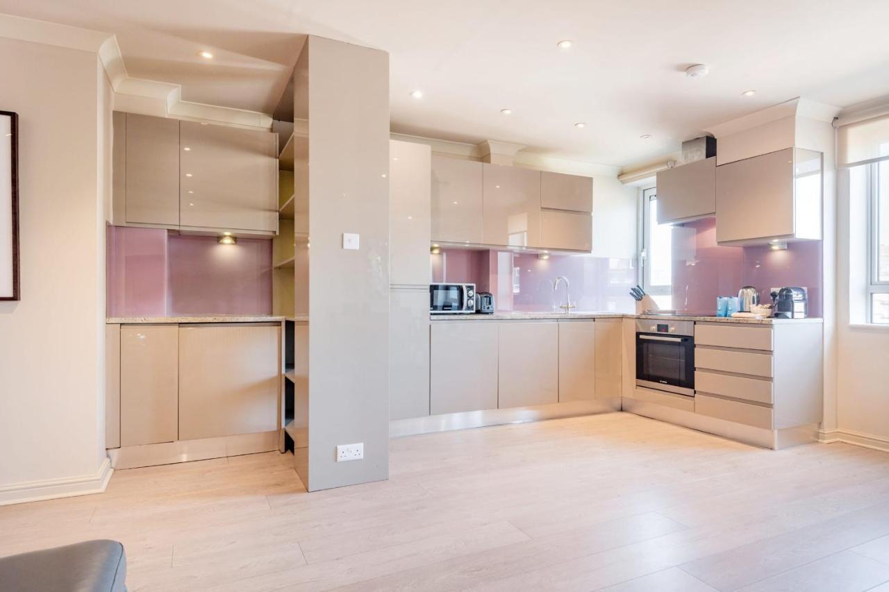 Appartement Stunning 3-bedroom In The Heart Of With Parking-hosted By Sweetstay *