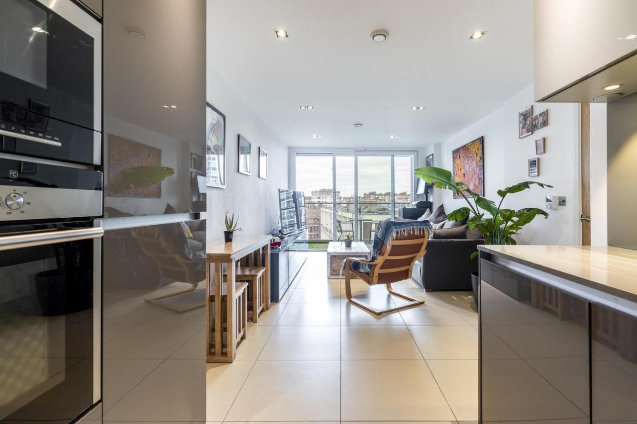 1br Penthouse Flat In East * Londra