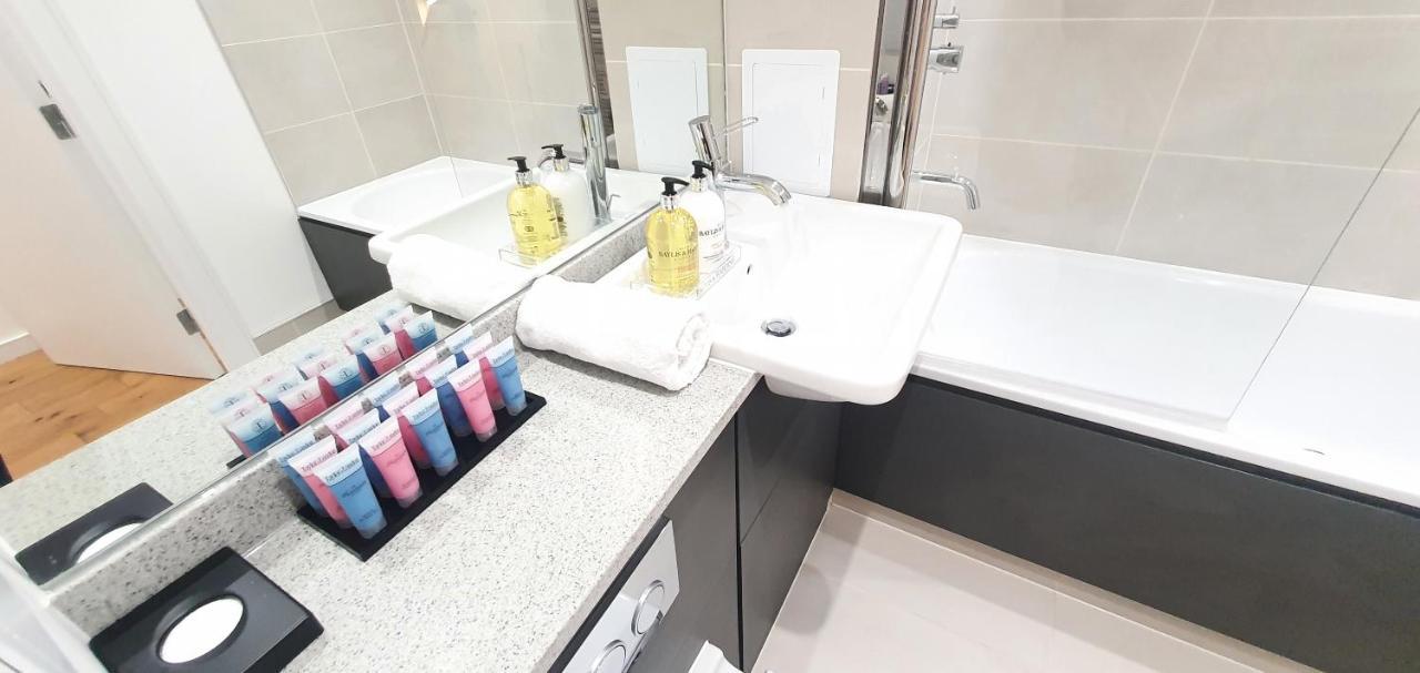 Garland Modern 3 Bedroom House Westfield - Stratford Appartamento Londra