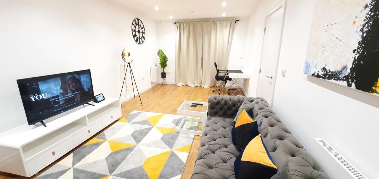 Appartamento Garland Modern 3 Bedroom House Westfield - Stratford *