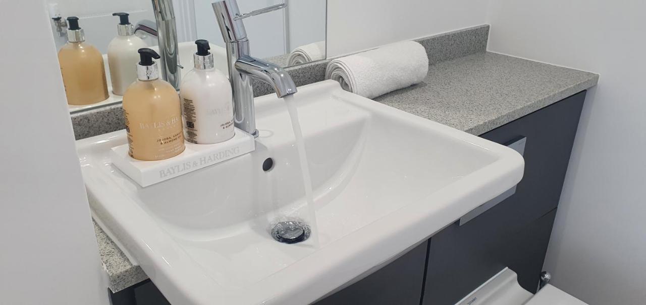 Garland Modern 3 Bedroom House Westfield - Stratford Appartamento *