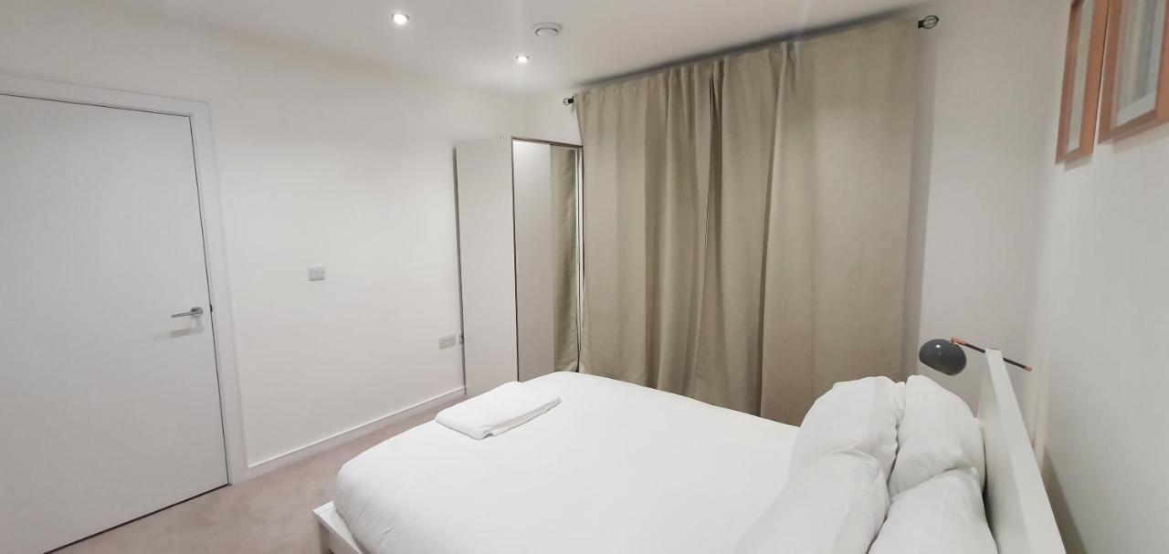 Appartamento Garland Modern 3 Bedroom House Westfield - Stratford