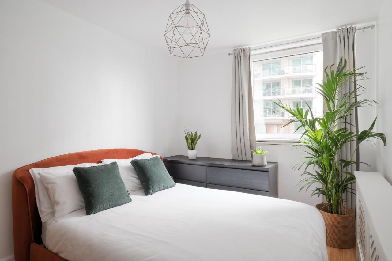 Appartamento Riverside Balcony Apartments, 10 Minutes From Oxford Circus Londra