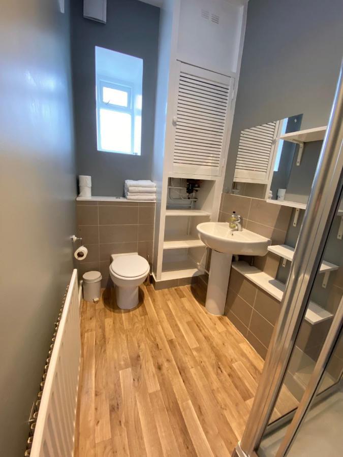 Stylish Maisonette And In Victoria
