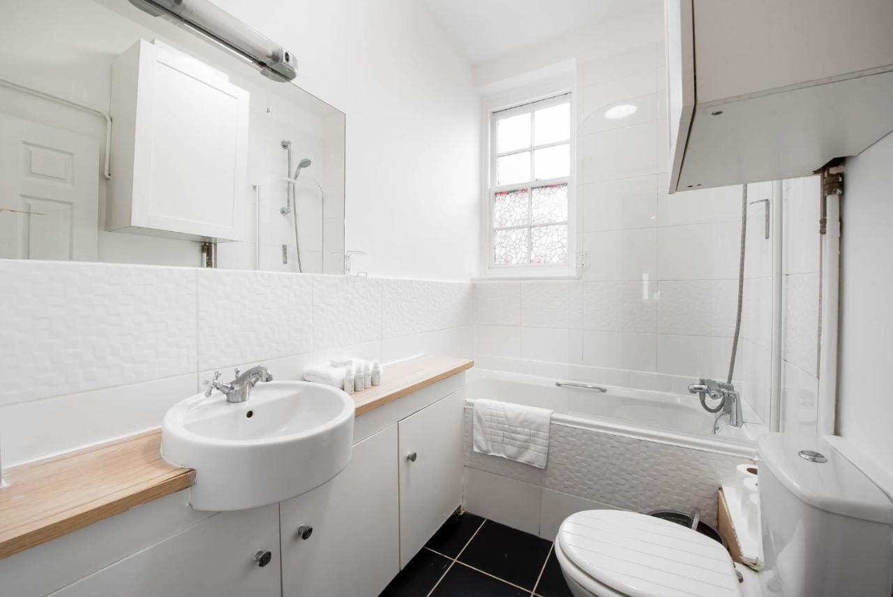 Mayfair By Capital Apartment *
