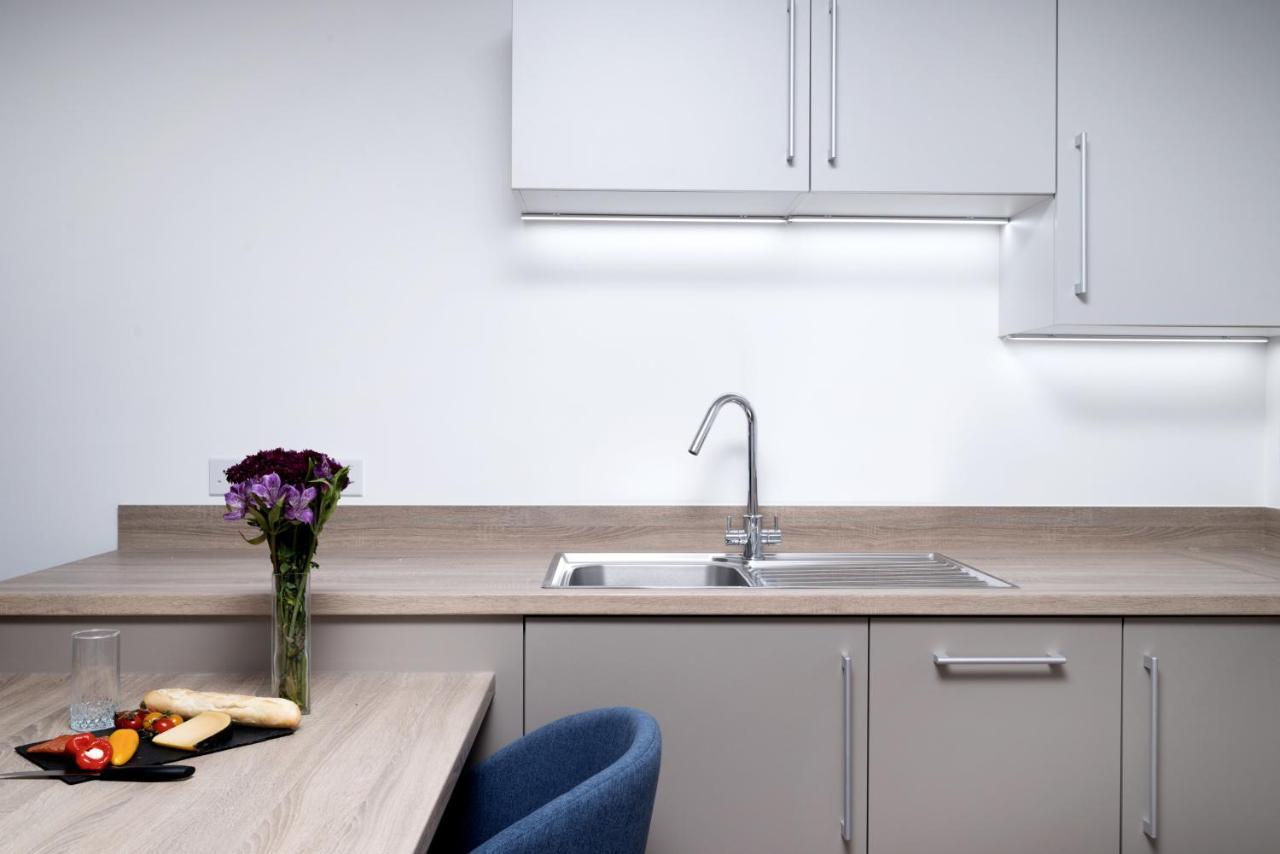 Stunning New Development In Barking Appartement *