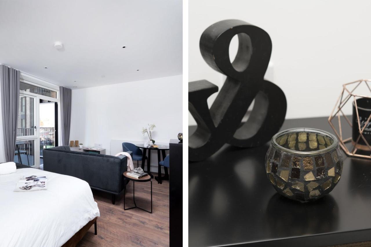Stunning New Development In Barking * Londen