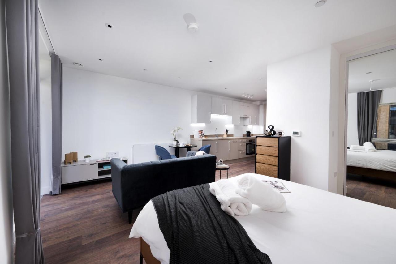 Stunning New Development In Barking Appartement *
