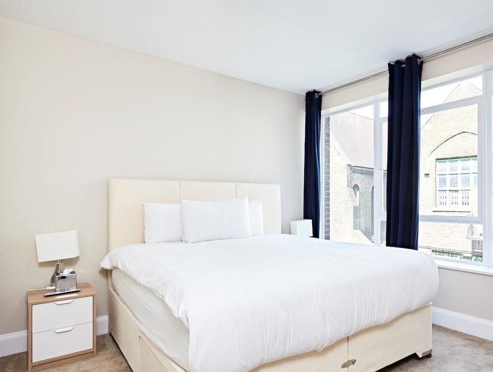 Crawford Suites Serviced Apartments