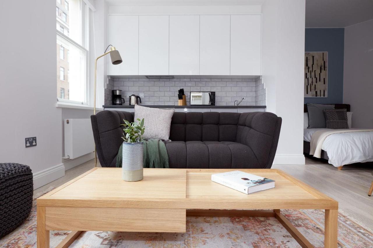4vh Virginia House, 31 Bloomsbury Way By Living Holiday home London