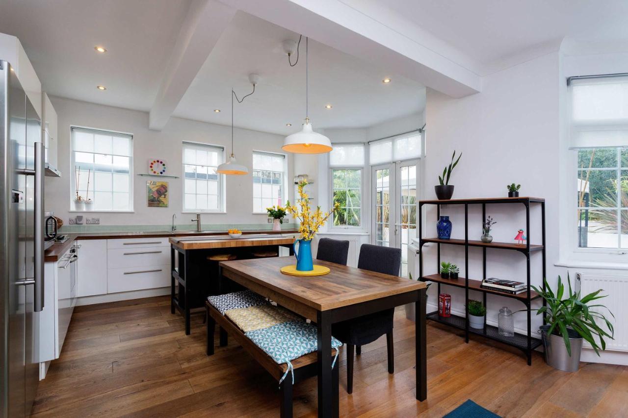 Vakantiehuis Veeve - Wimbledon Wildflower *