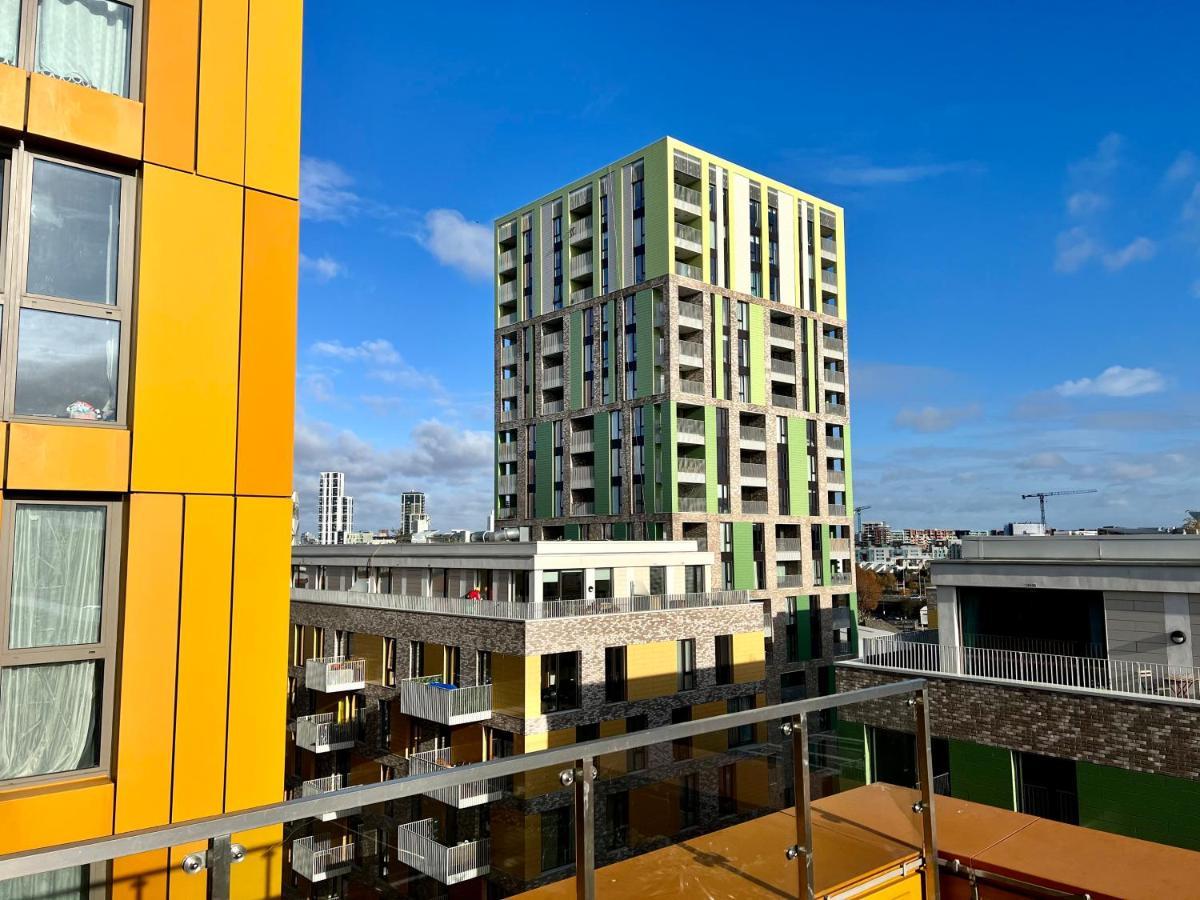 Luxury 5* Penthouse Greenwich Sleep 9 With Parking *