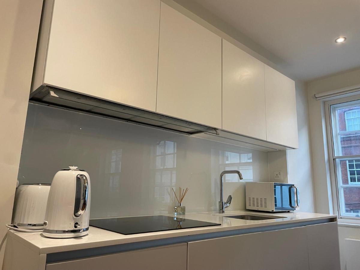 Fabulous One Bedroom Apartment Soho Lägenhet *