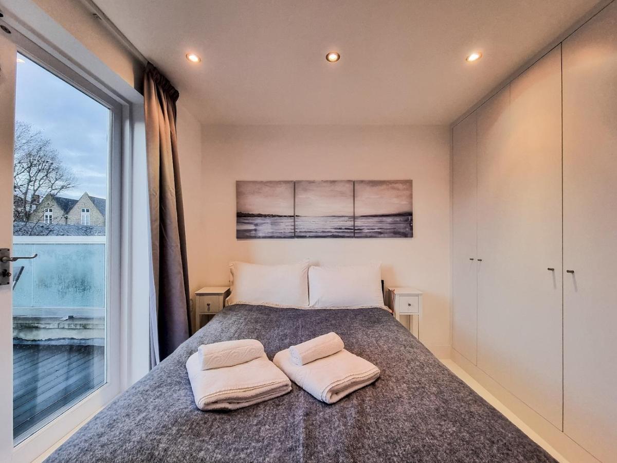 Pass The Keys Family Friendly 2 Bedroom Gem In Shepherd's Bush London