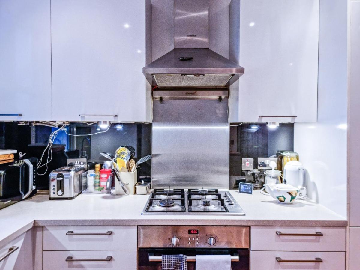 Apartment Pass The Keys Family Friendly 2 Bedroom Gem In Shepherd's Bush London