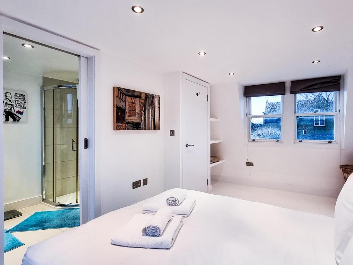 Pass The Keys Family Friendly 2 Bedroom Gem In Shepherd's Bush Apartment London
