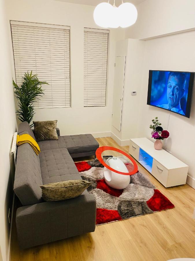 Leilighet Spacious 2 Bedroom In Woolwich Arsenal London