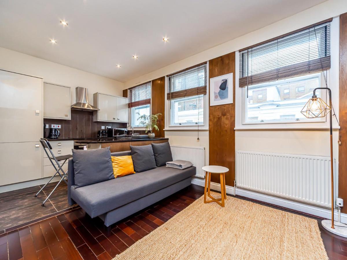 Pass The Keys - Holborn Close To Everything London