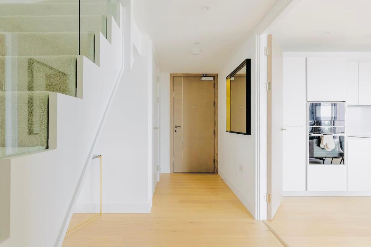 Executive Waterfront Split Penthouse Lejlighed London