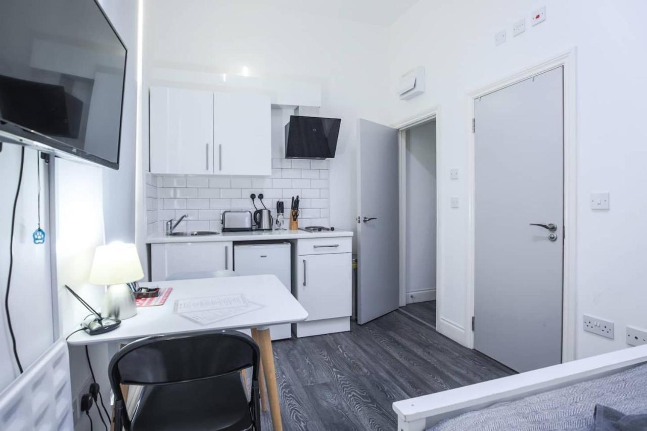 Euston Studio Apartment *