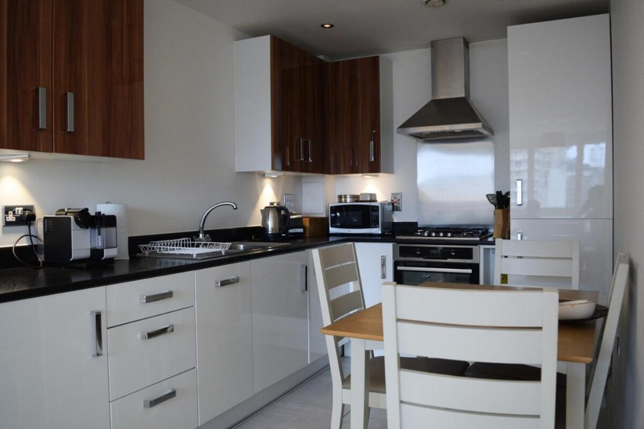 Kro Flawless In Notting Hill