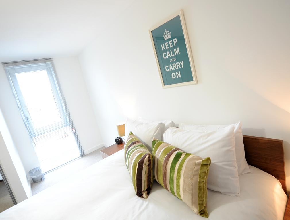 Apple Apartments Limehouse Basin London