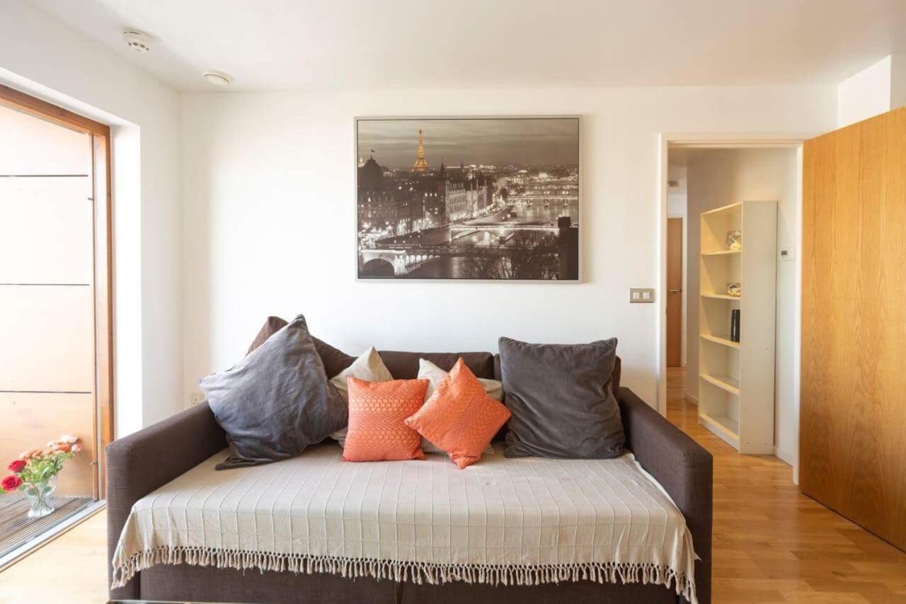 Stylish One Bedroom Close To The Of * Londres