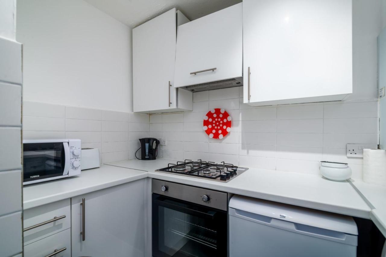 Guestready - Sunny & Stylish 1br Flat With Balcony In Apartment