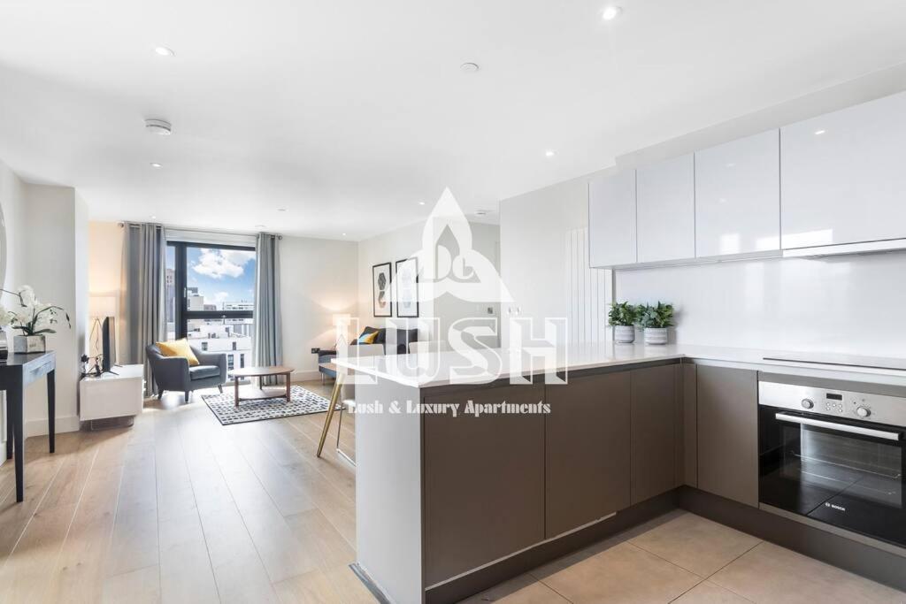 Lejlighed Modern, Stylish Penthouse Next To Wembley Stadium! *