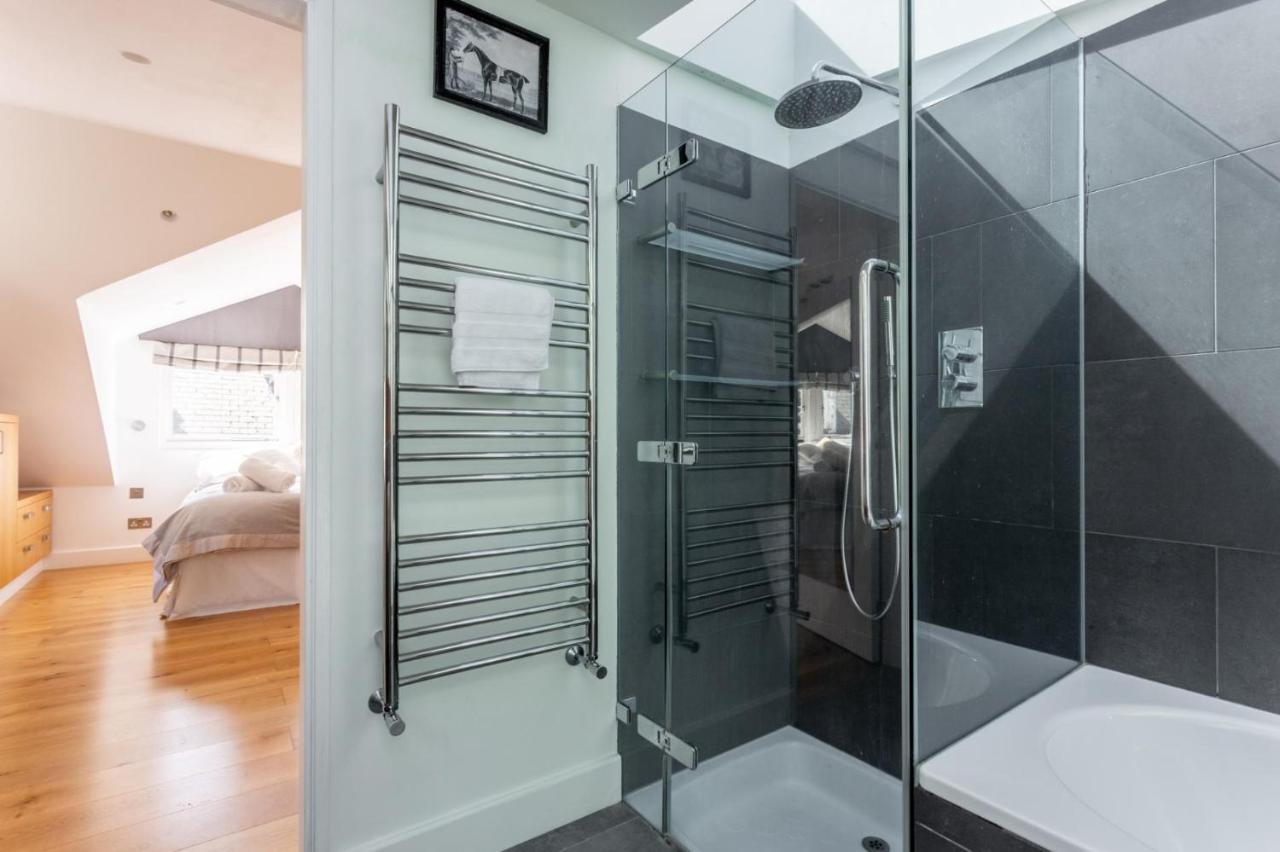 Hébergement de vacances New Stunning 5bd Mews House *