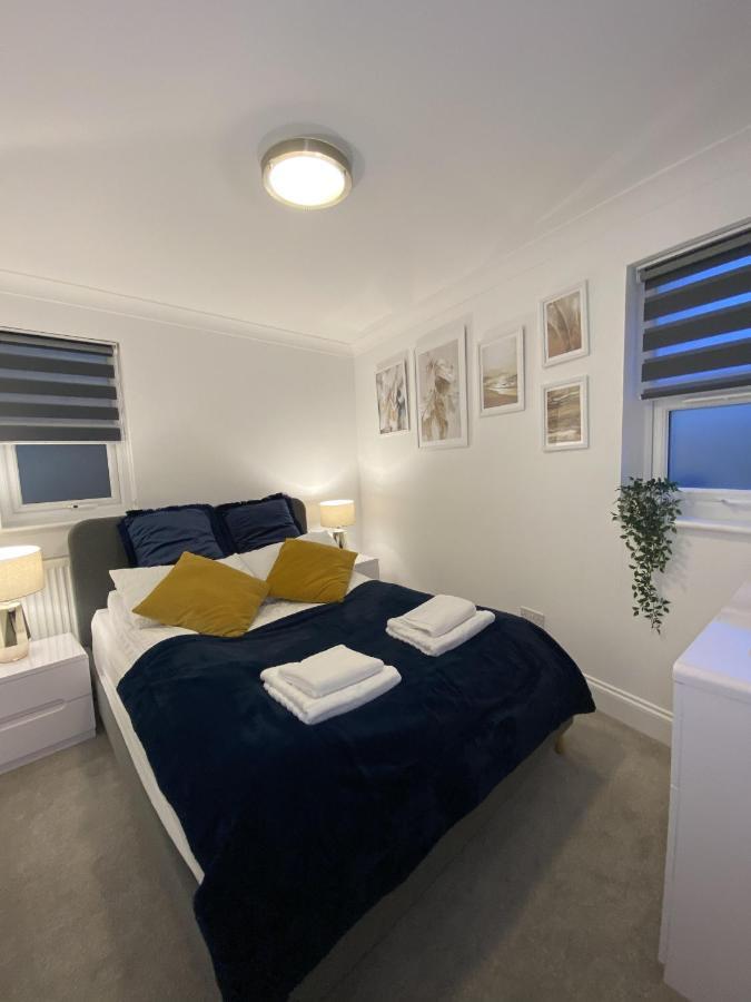 February Bliss Special, Unwind In Style With Our Exclusive Sa Promo, Book Now * London