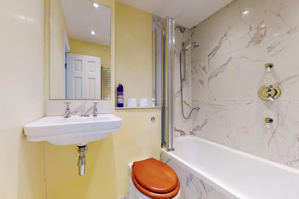 Lovely 1 Bedroom Flat In Pimlico Lägenhet London