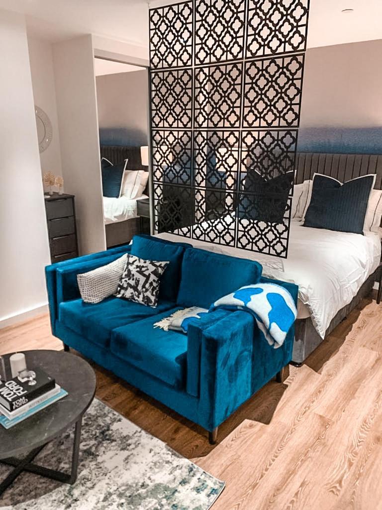 Luxury - 1 Min From Station *