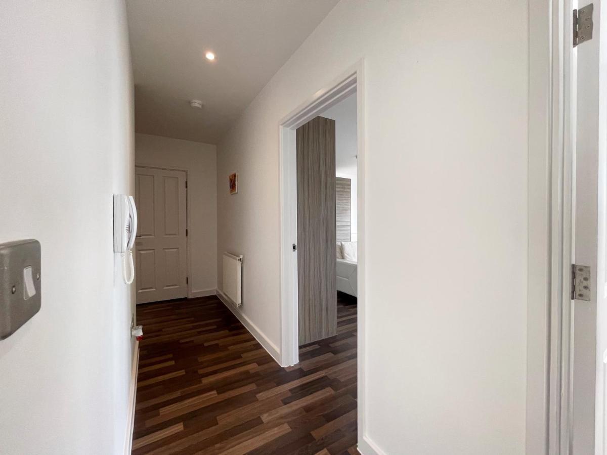 In Greenwich Apartment
