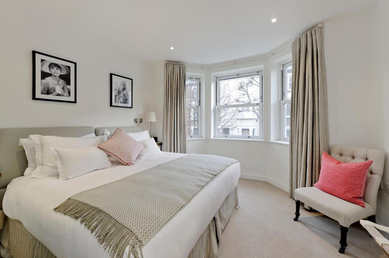 Appartement Veeve - White Lights On Wendle Square Londen