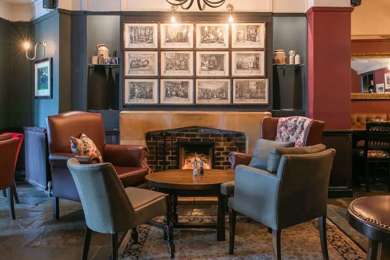 Inn Rose And Crown Hotel