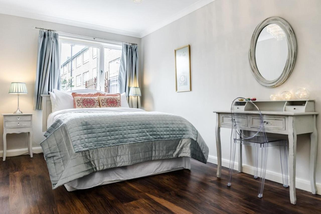 Lovely 2 Bedroom Near South Bank Londen