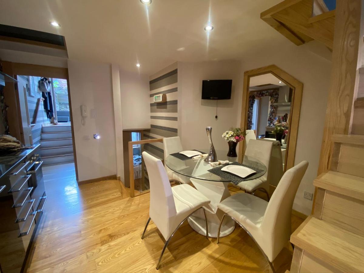 A Sun Drenched Garden Flat In The Heart Of Fulham Apartment London